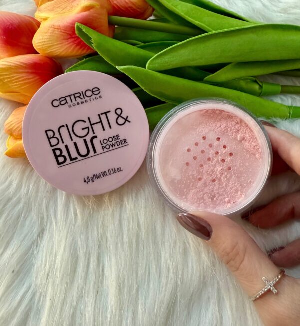 Catrice Bright & Blur Powder